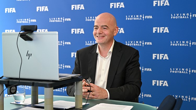 FIFA PRESIDENT URGES “HEALTHIER” FOOTBALL IN CONCACAF SPEECH